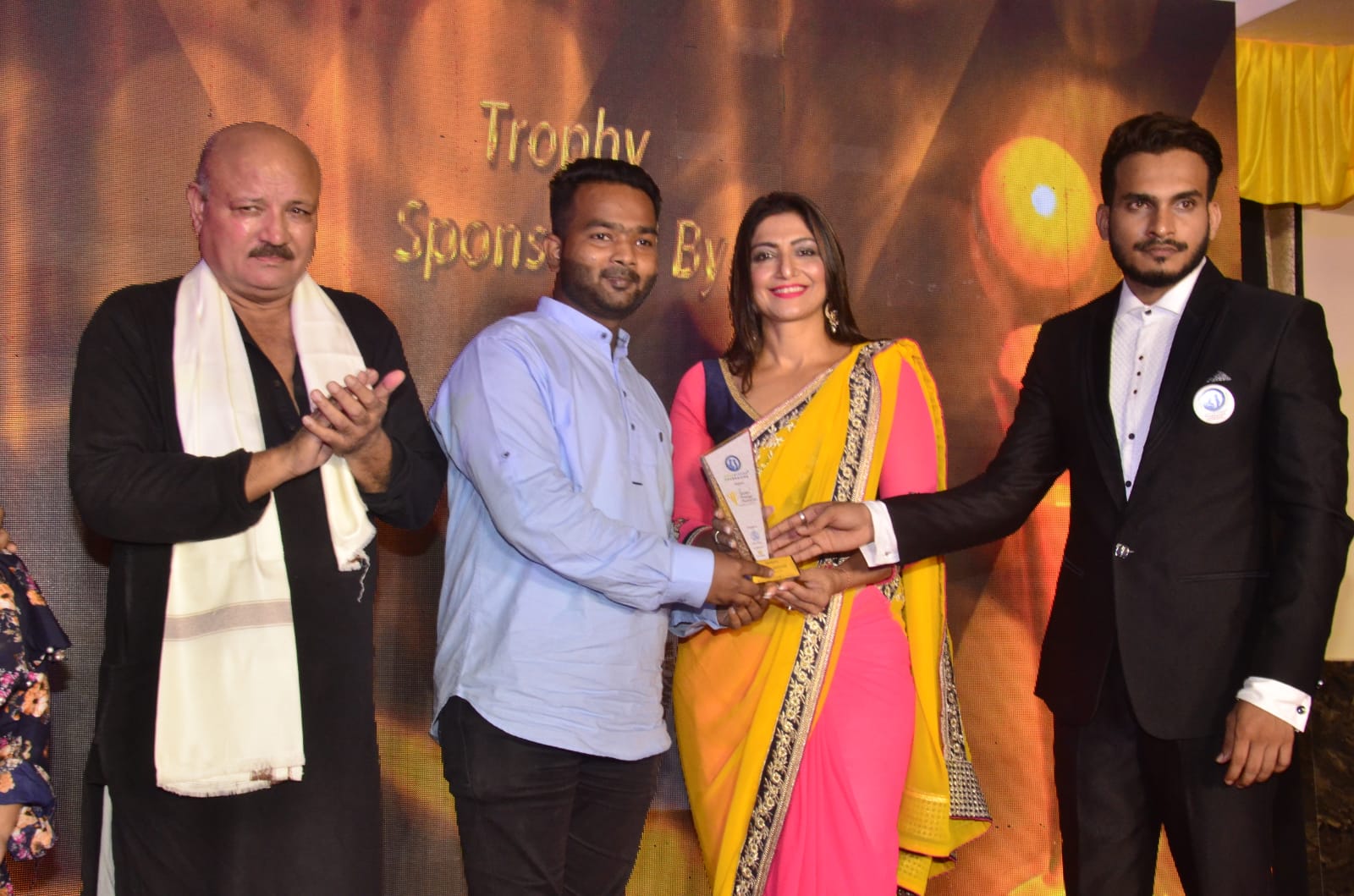 पत्रकार कुणाल म्हात्रे गोल्डन प्रेस्टीज पुरस्काराने सन्मानित