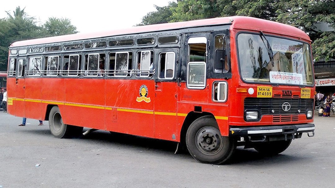 MSRTC Ticket Booking : विठ्ठलवाडी एसटी आगारात गौरी गणपती आरक्षणाला सुरुवात